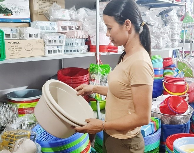 Hộ kinh doanh cần thay đổi thói quen để thích ứng giai đoạn kê khai thuế. Ảnh: Minh Hương